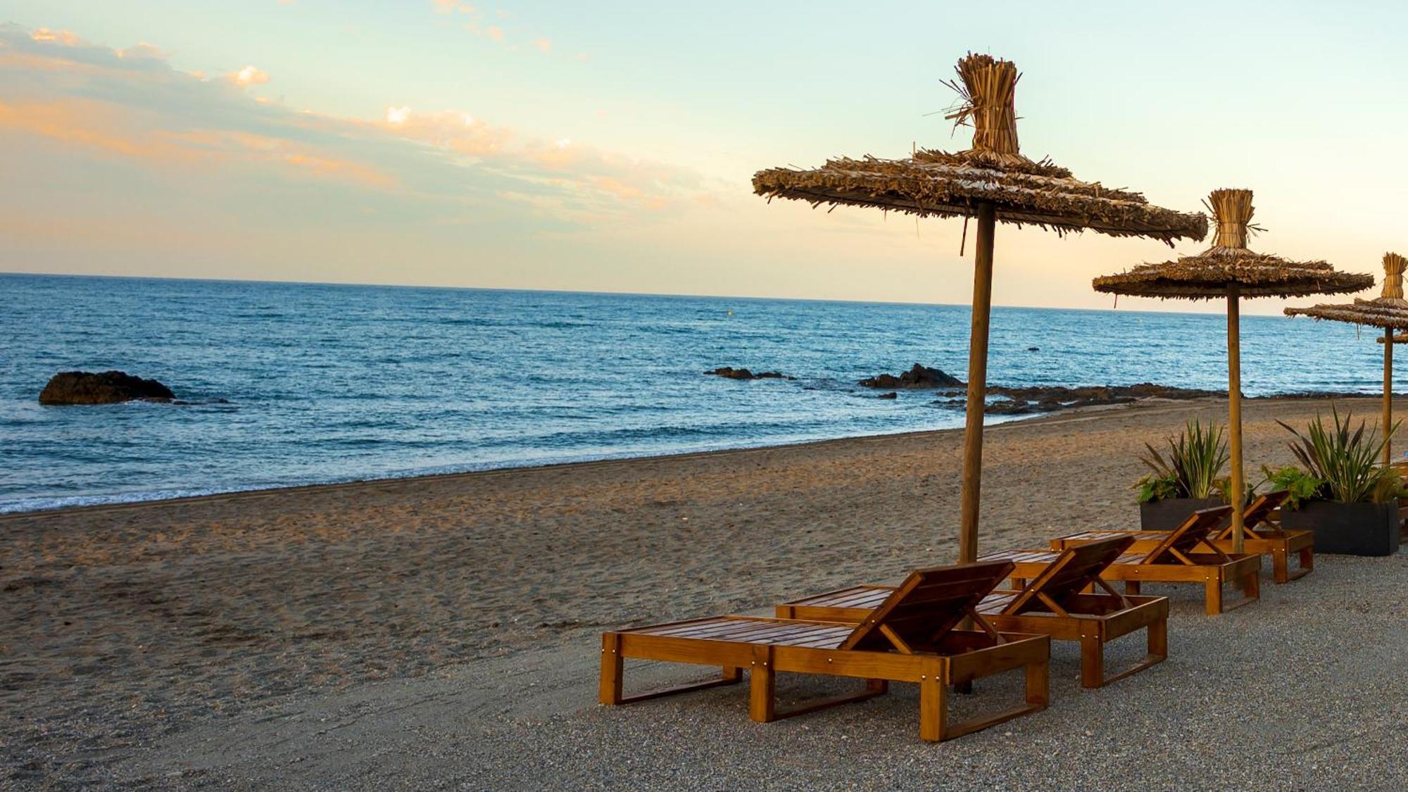 Beach Side Apartments Calahonda Sitio de Calahonda المظهر الخارجي الصورة